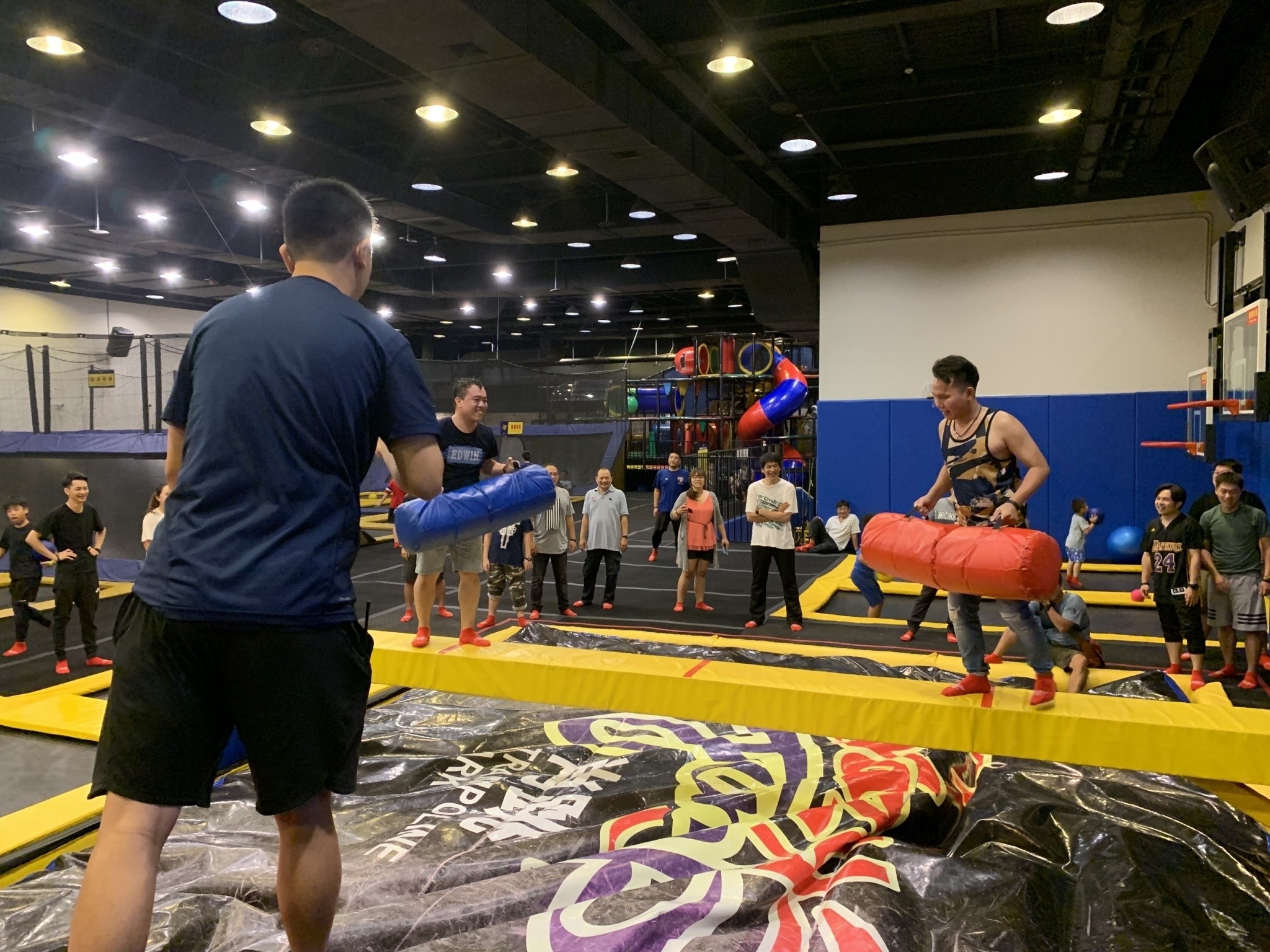 Crazy Jump Trampoline Park - My Kaohsiung